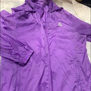 Peak outdoor  purple thin windbreaker.